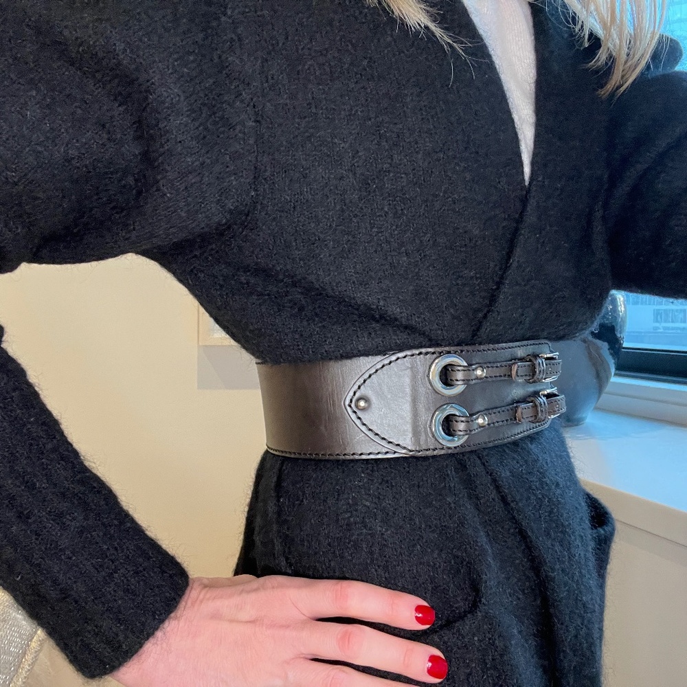 Belt - Picture 3 of 7